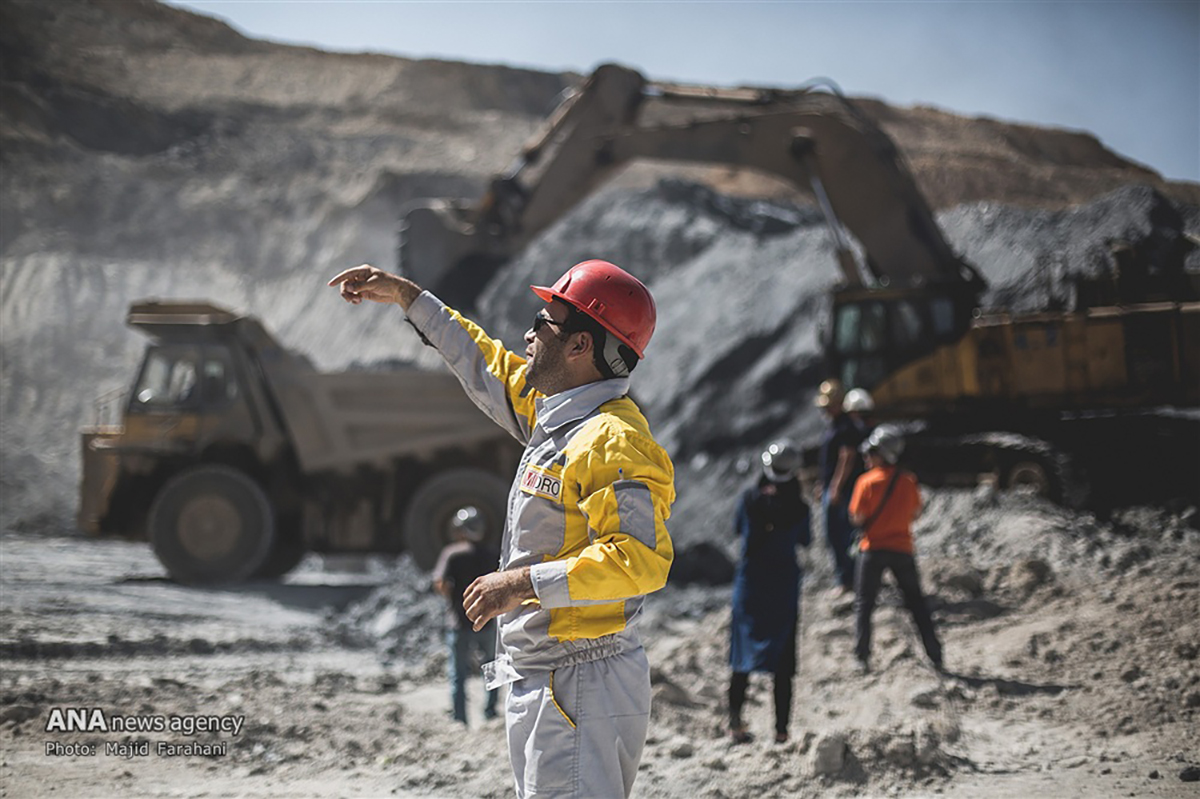 پیمانکار معدن طلای زرشوران